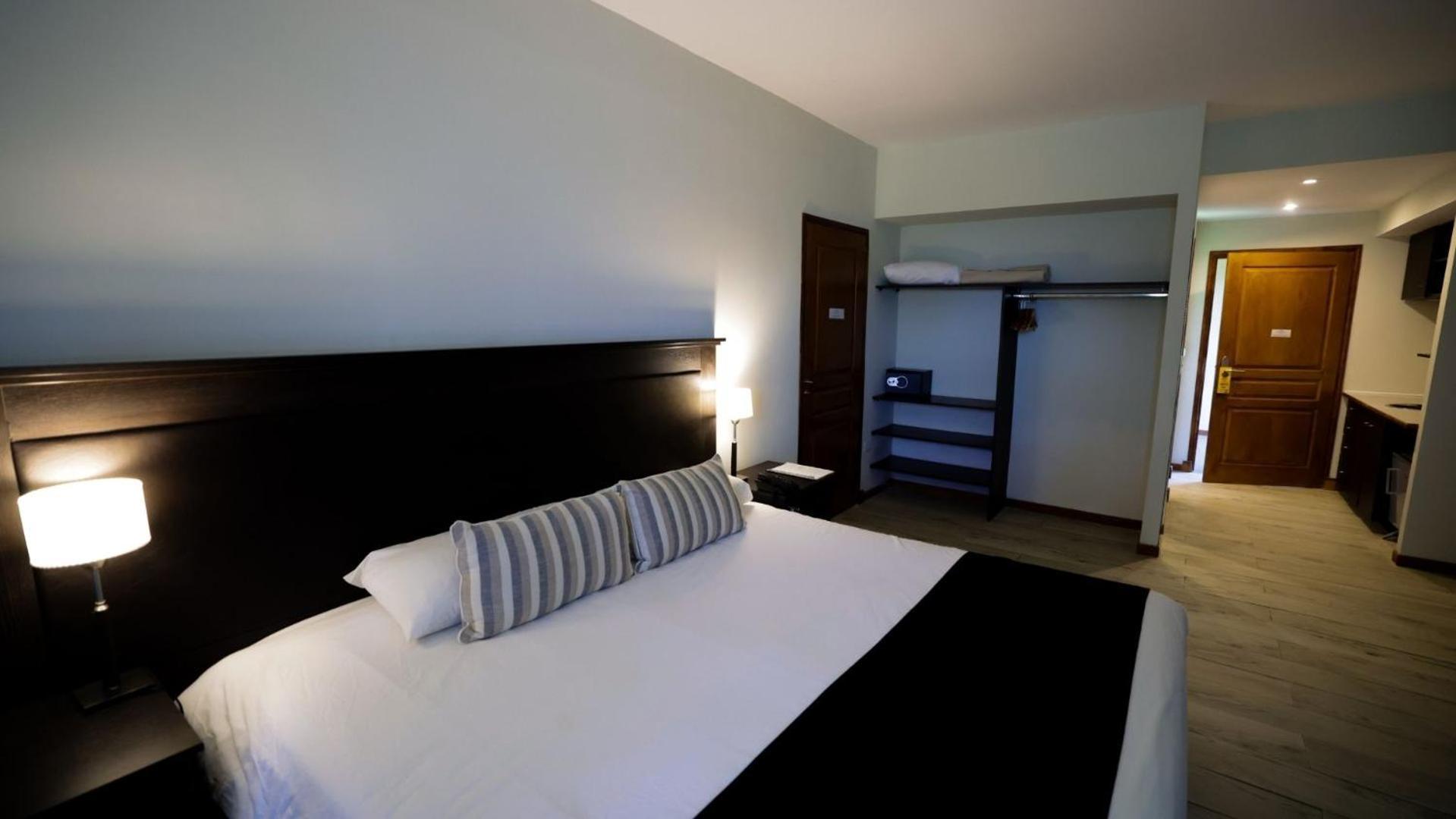 Howard Johnson Hotel Chascomús