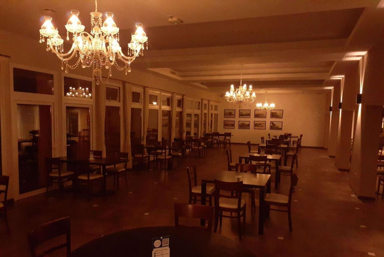 Howard Johnson 4* Chascomus
