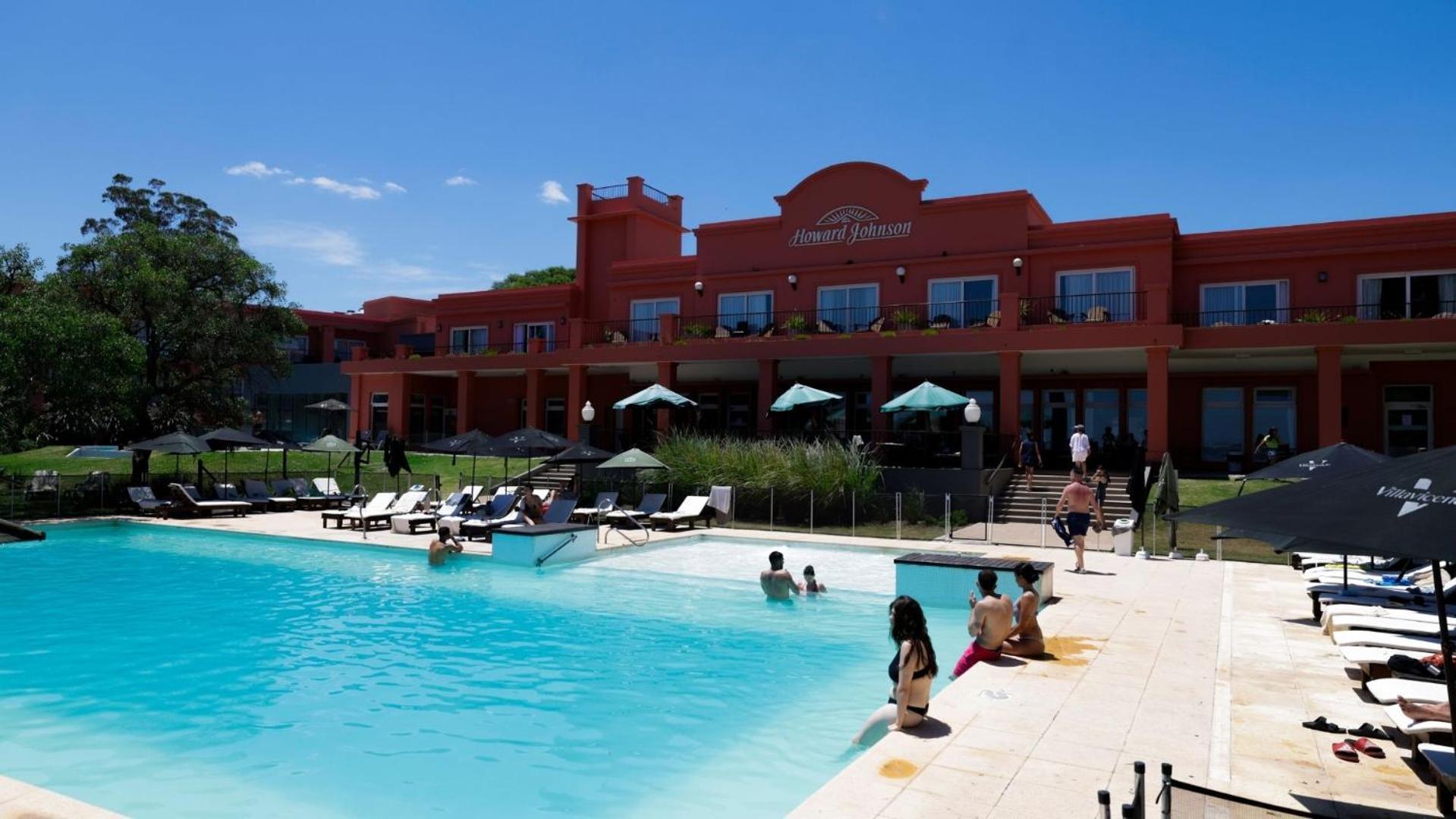 Hotel Howard Johnson 4*