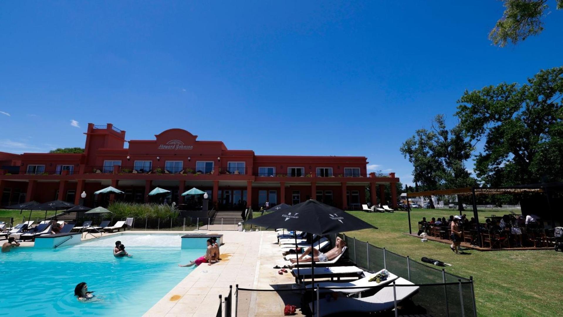 Hotel Howard Johnson 4*