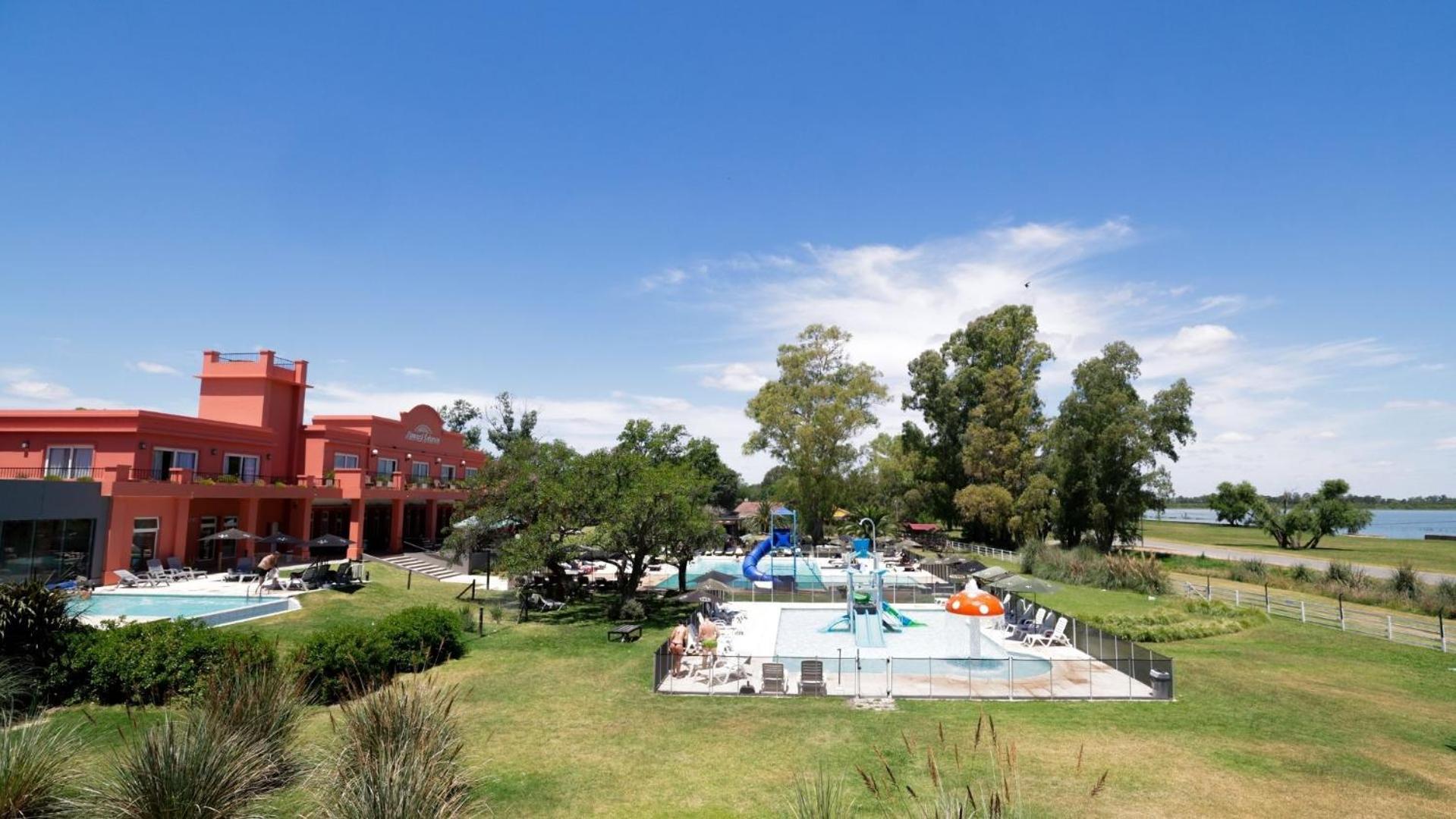 Howard Johnson Hotel Chascomus